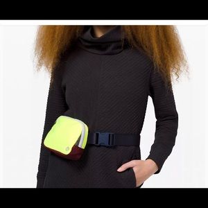 Lululemon Everywhere Belt Bag
